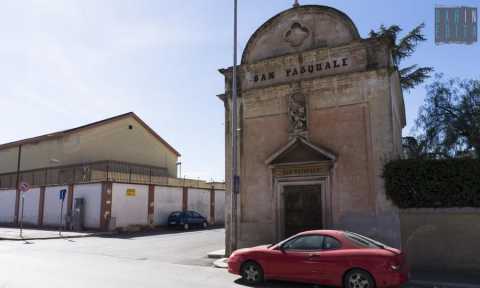 Menhir, chiese, lame, edifici militari:  la dimenticata "zona delle casermette" di Bari